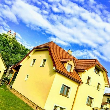 Banská Štiavnica Apartman Pod Kalvariou - Rodinny Dom מראה חיצוני תמונה