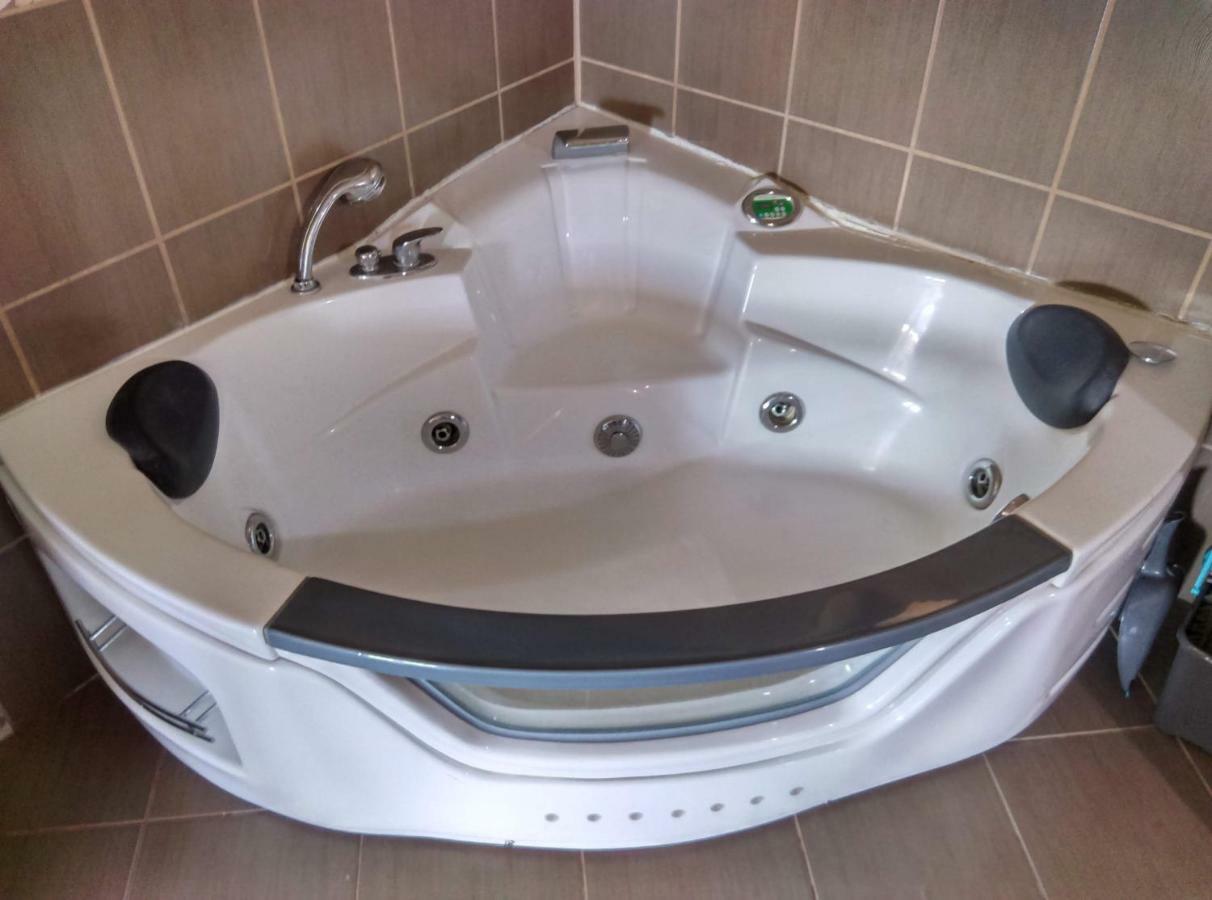 Banská Štiavnica Apartman Pod Kalvariou - Rodinny Dom מראה חיצוני תמונה