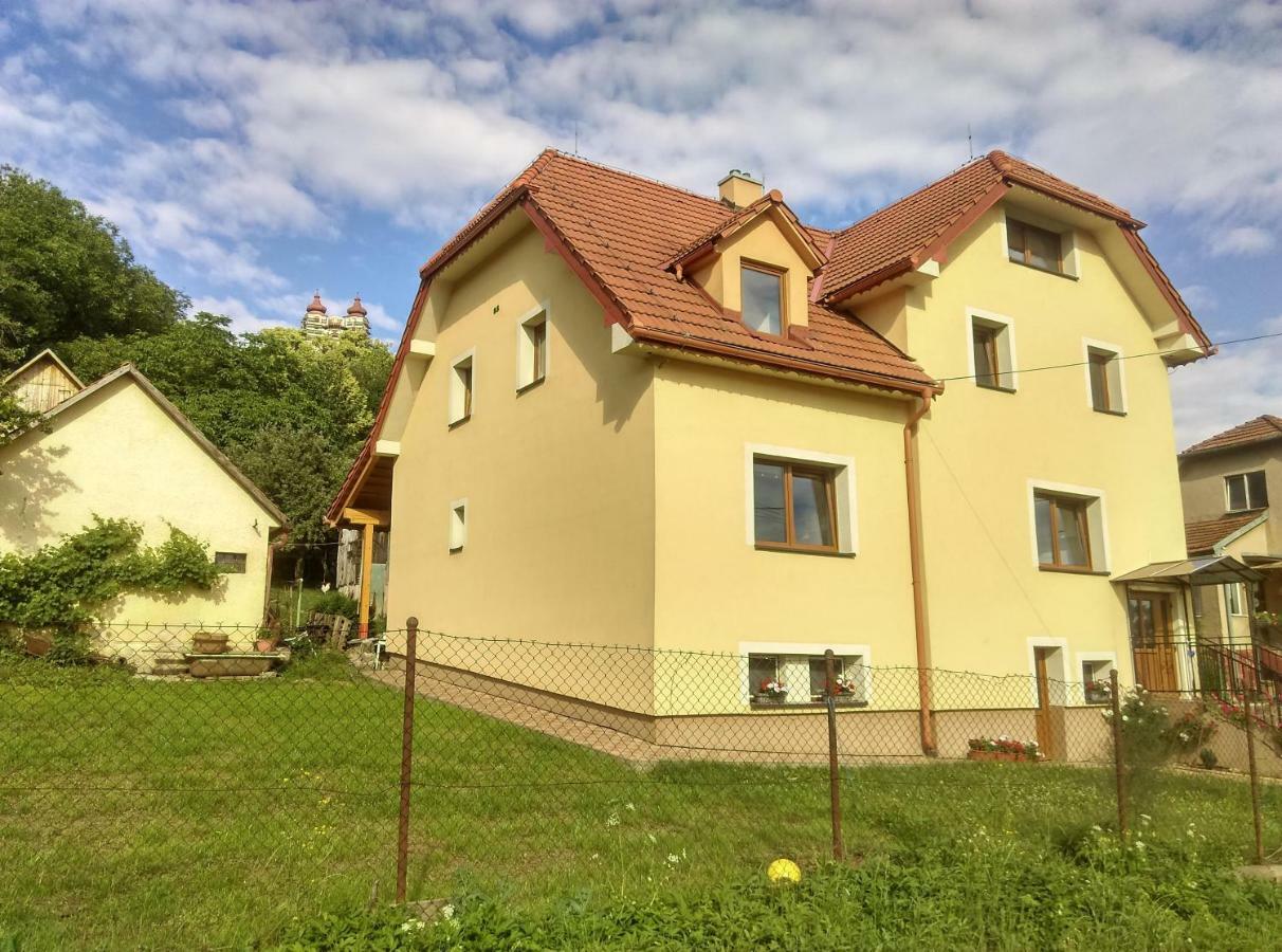 Banská Štiavnica Apartman Pod Kalvariou - Rodinny Dom מראה חיצוני תמונה